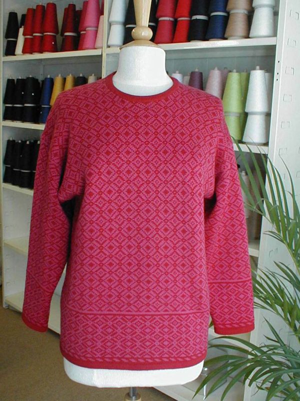 040214 Sweater med norsk mønster 040214 Sweater med norsk mønster