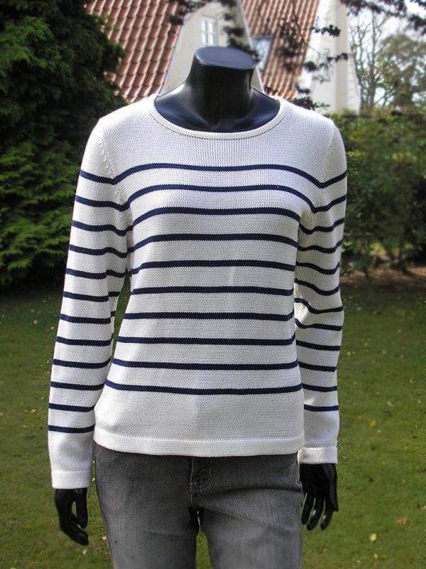 130518 Stribet bluse med lange ærmer 130518 Stribet bluse med lange ærmer