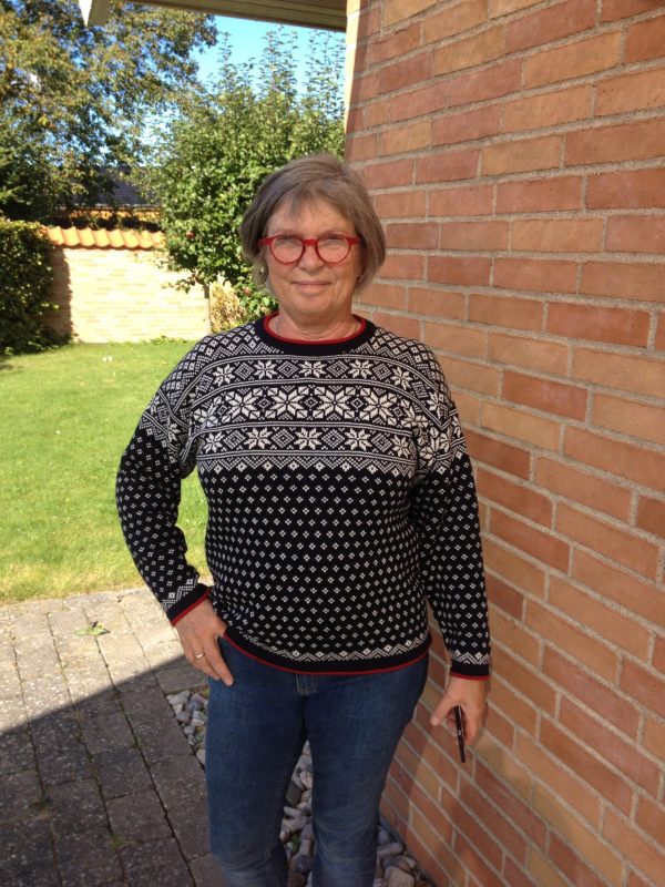 150123 Sweater med norsk mønster 150123 Sweater med norsk mønster
